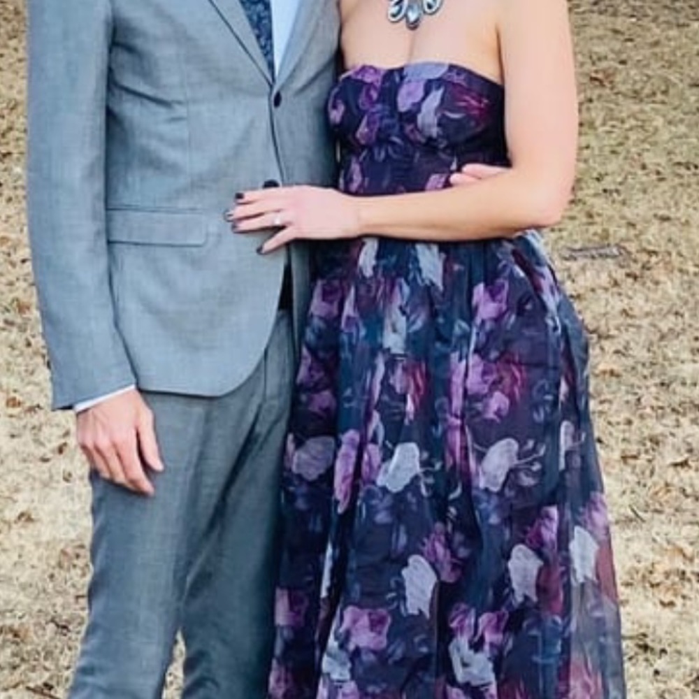 Lulus Floral Dress • Evening wear , Day wedding or Prom